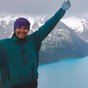 Meet your Posher, Dana